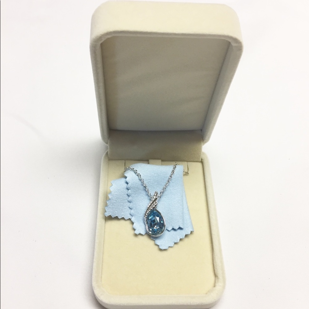 Teardrop Austrian Crystal necklace, ocean blue